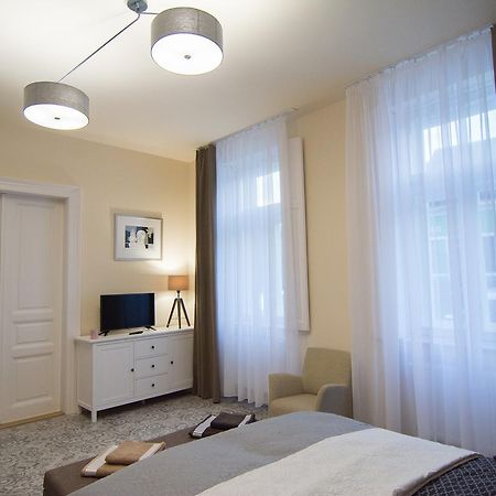 Zora Apartman Eger Exteriér fotografie