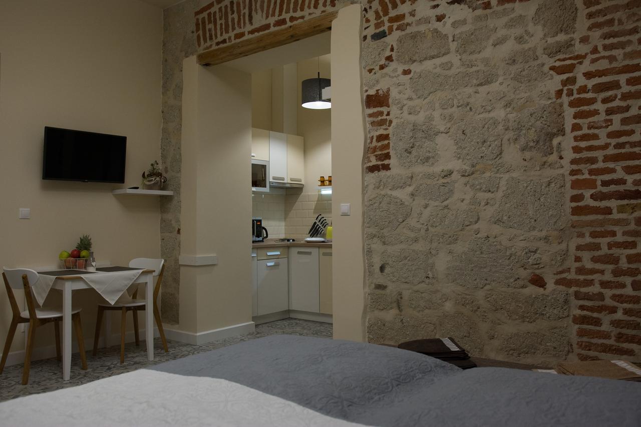 Zora Apartman Eger Exteriér fotografie